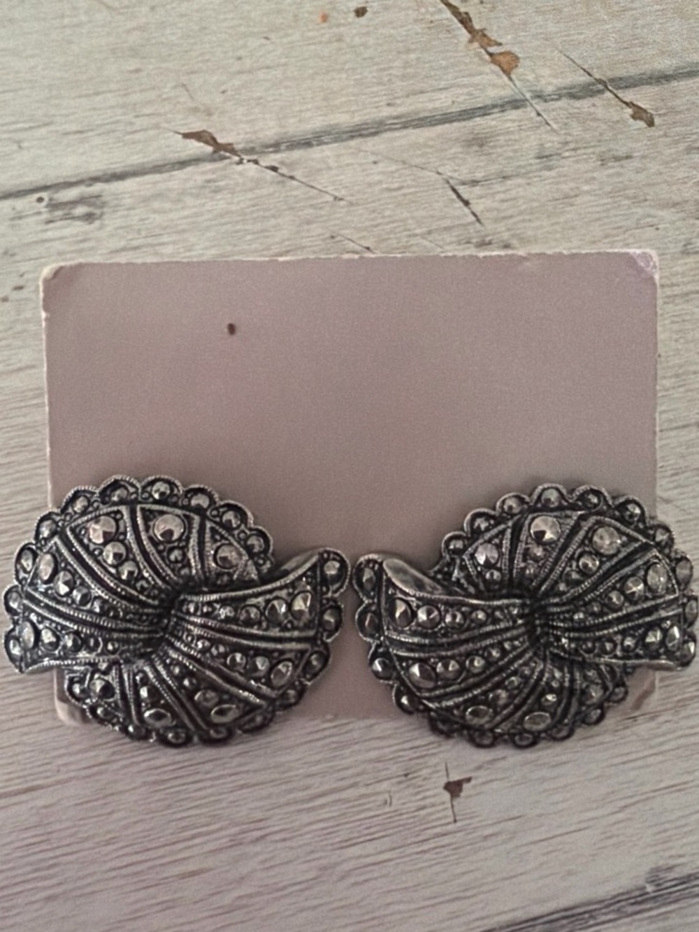 Vintage-Inspired Silver Earrings - Women Jewelry